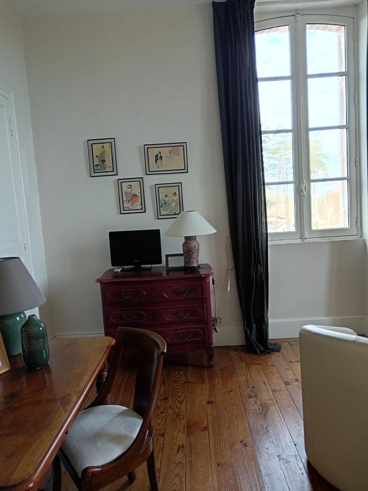 Castel La Bergerie Bed & Breakfast Laglorieuse Luaran gambar
