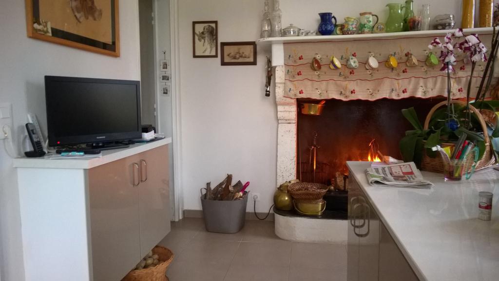 Castel La Bergerie Bed & Breakfast Laglorieuse Luaran gambar