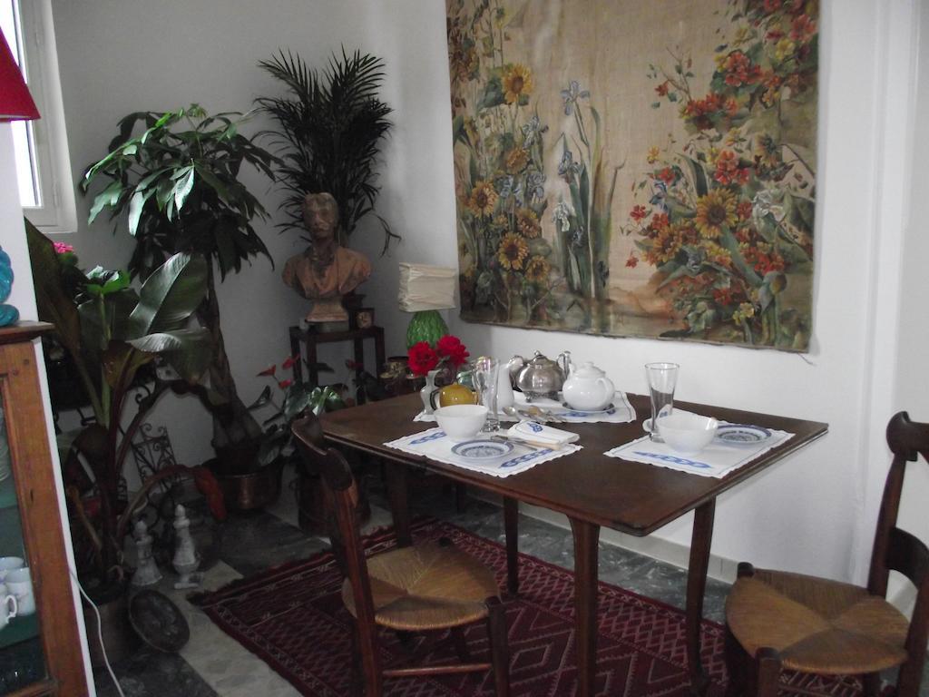 Castel La Bergerie Bed & Breakfast Laglorieuse Luaran gambar
